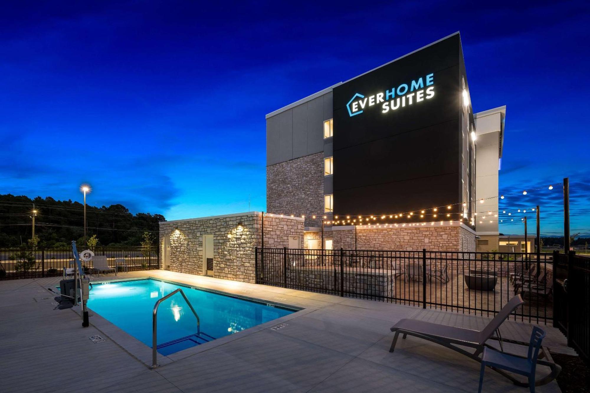 Everhome Suites Fayetteville Near Fort Bragg Esterno foto
